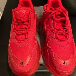 BALENCIAGAS SNEAKERS